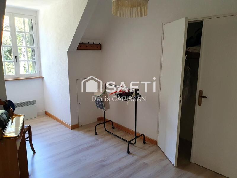 Maison - 151 m² - 8 pièces