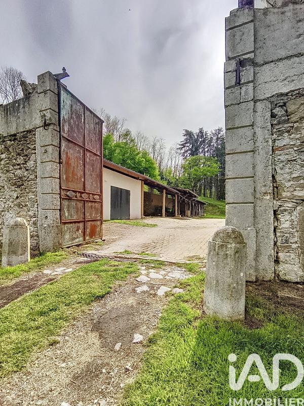 Château - 320 m² - 8 pièces