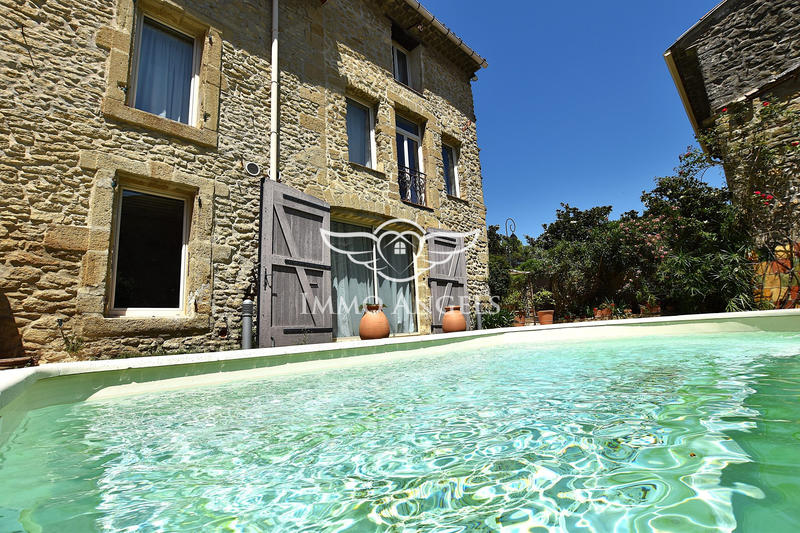 Mas - 341 m² - 10 pièces