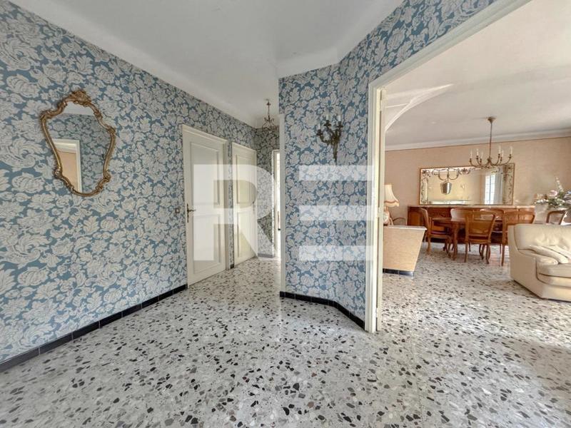 Maison - 138 m² - 5 pièces