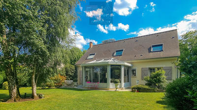 Maison - 175 m² - 7 pièces