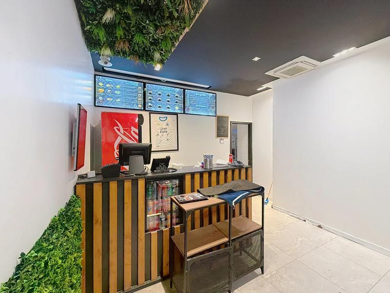 Local commercial - 120 m²