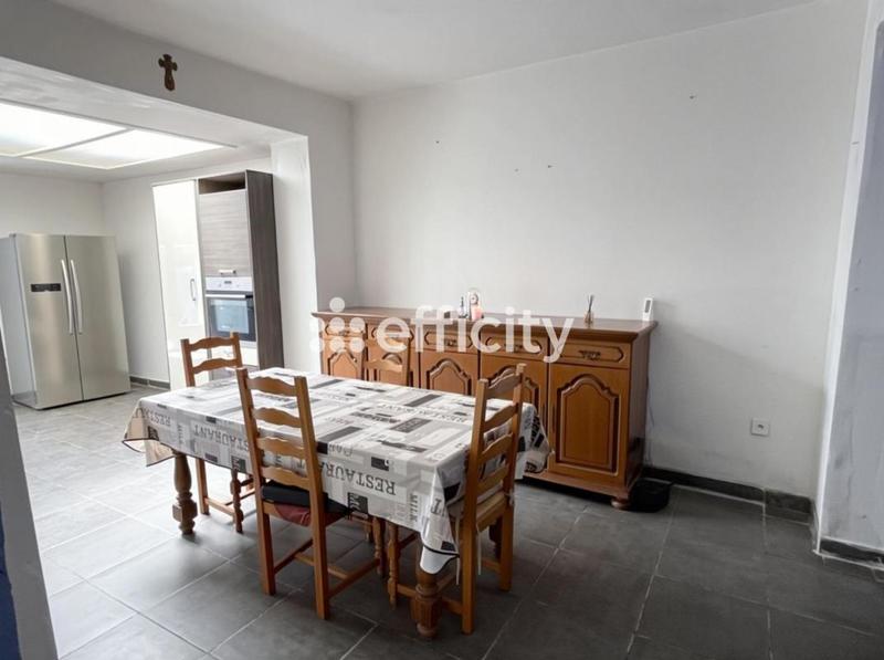 Maison - 106 m² - 6 pièces