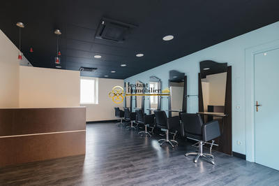 Local d'activités - 55 m²