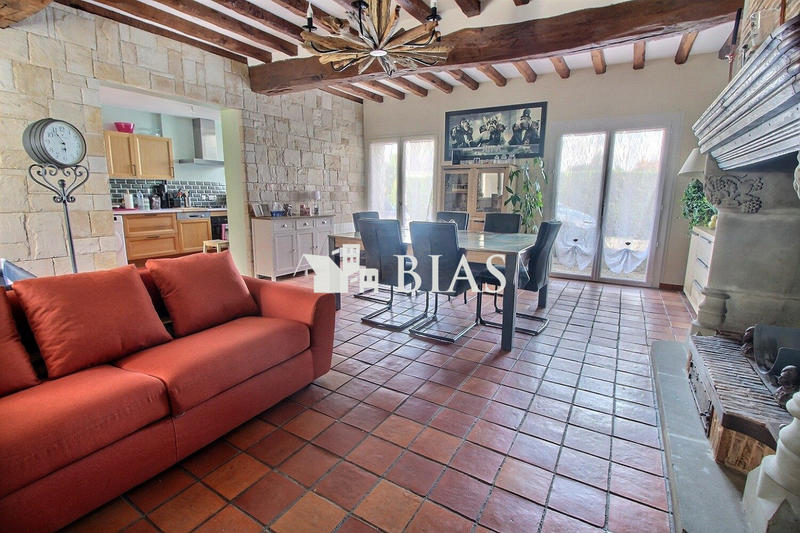 Maison - 111 m² - 4 pièces