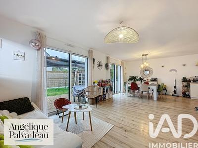 Maison - 80 m² - 4 pièces