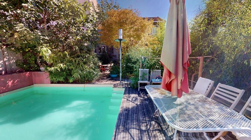 Maison - 158 m² - 8 pièces