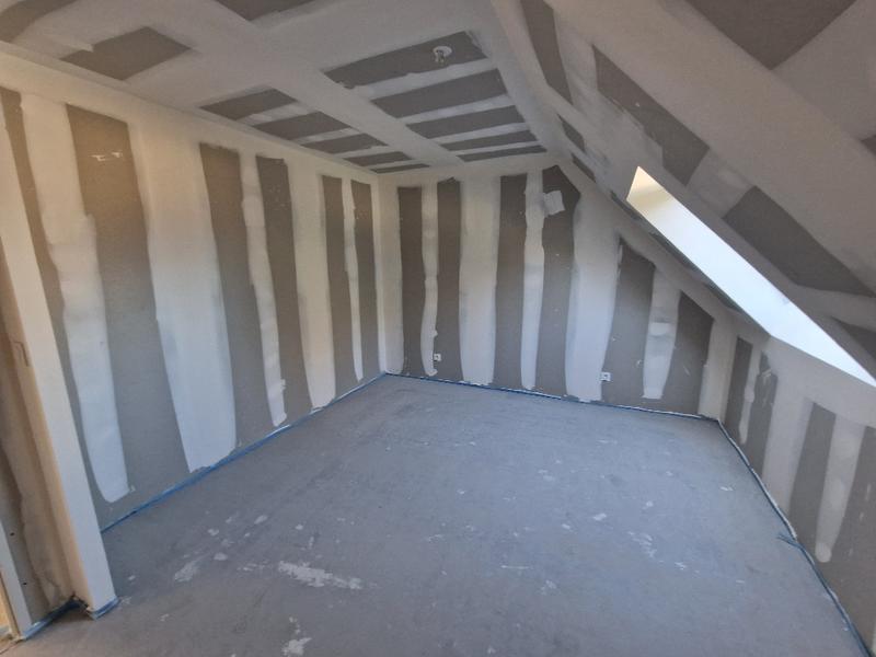 Maison - 80 m² - 5 pièces