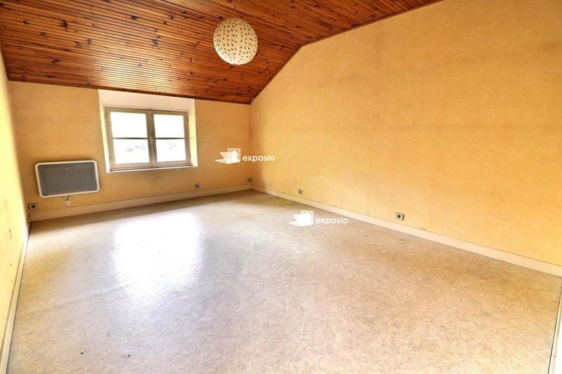 Maison - 121 m² - 6 pièces