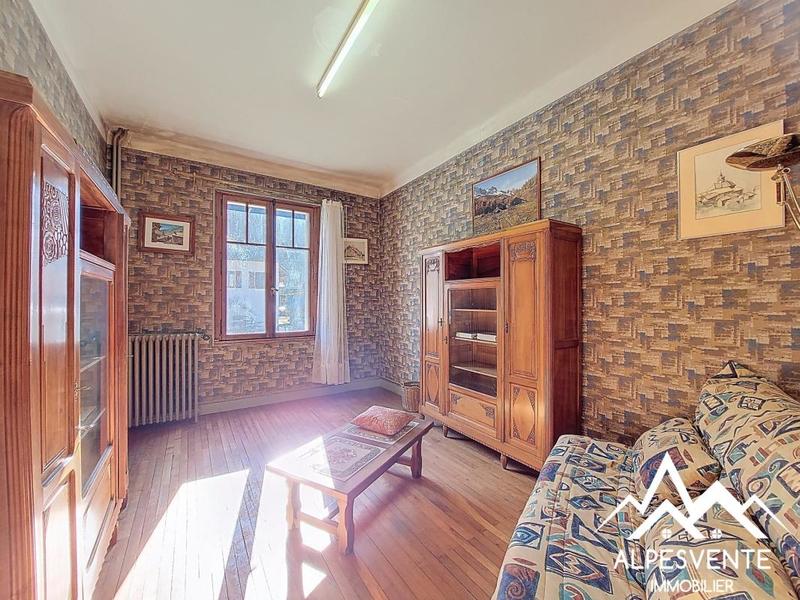 Maison ancienne - 293 m² - 13 pièces