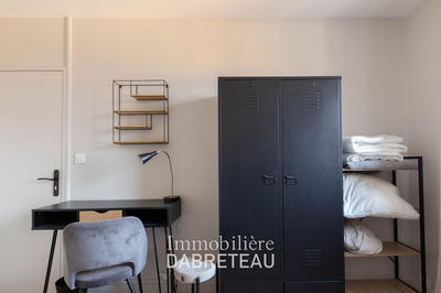 Chambre - 107 m² - 7 pièces