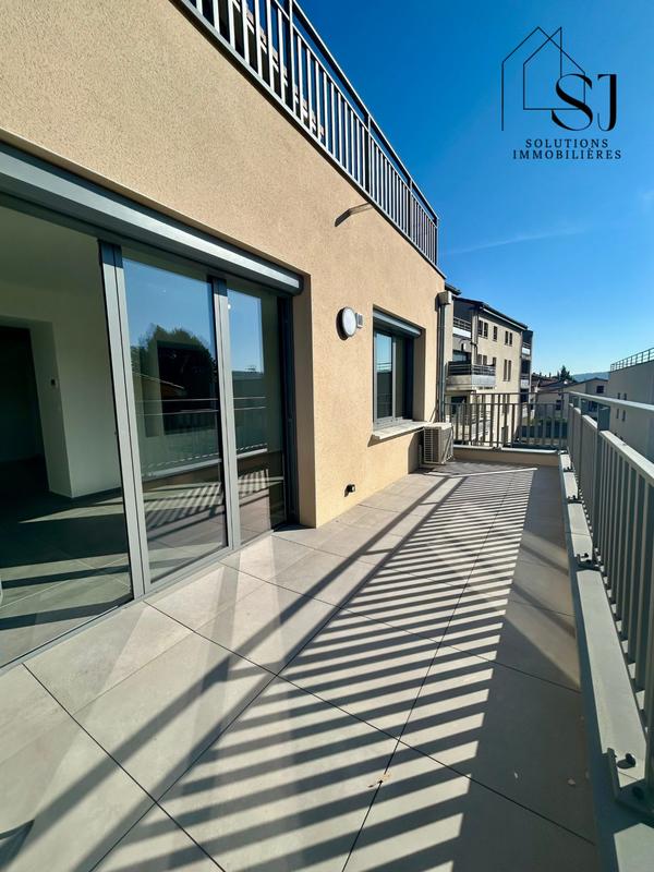 Appartement - 70 m² - 3 pièces