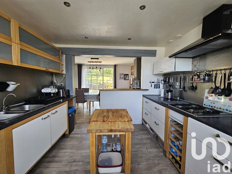 Maison - 130 m² - 6 pièces