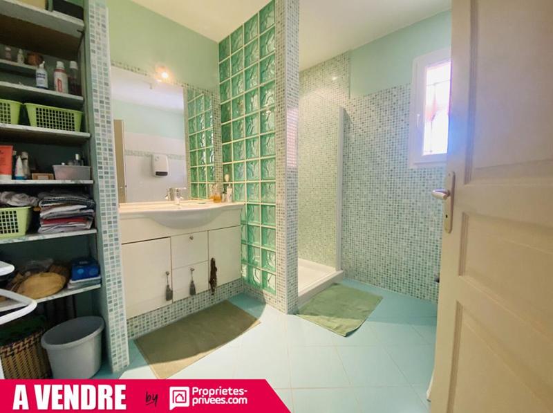 Maison - 182 m² - 5 pièces