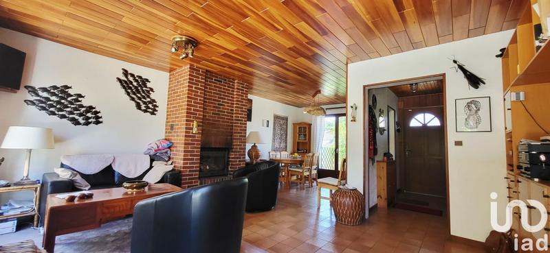 Maison - 104 m² - 4 pièces