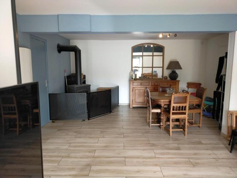 Maison - 216 m² - 7 pièces