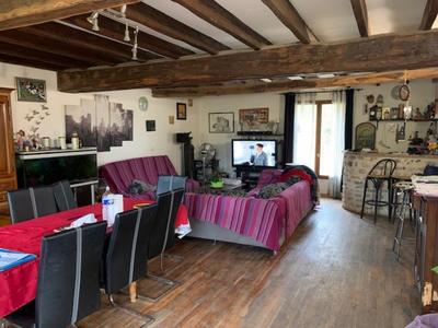 Maison - 197 m² - 5 pièces