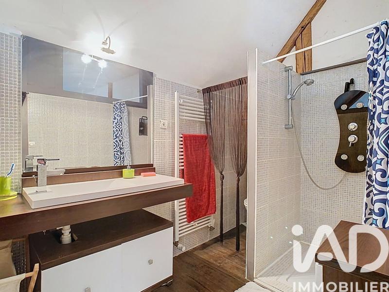 Maison - 325 m² - 7 pièces