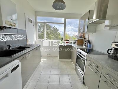 Appartement - 74 m² - 4 pièces