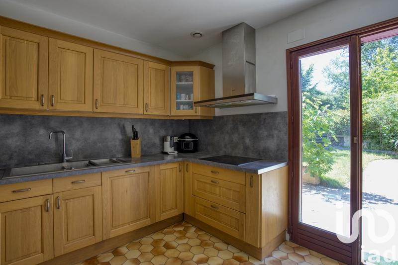 Maison - 200 m² - 5 pièces