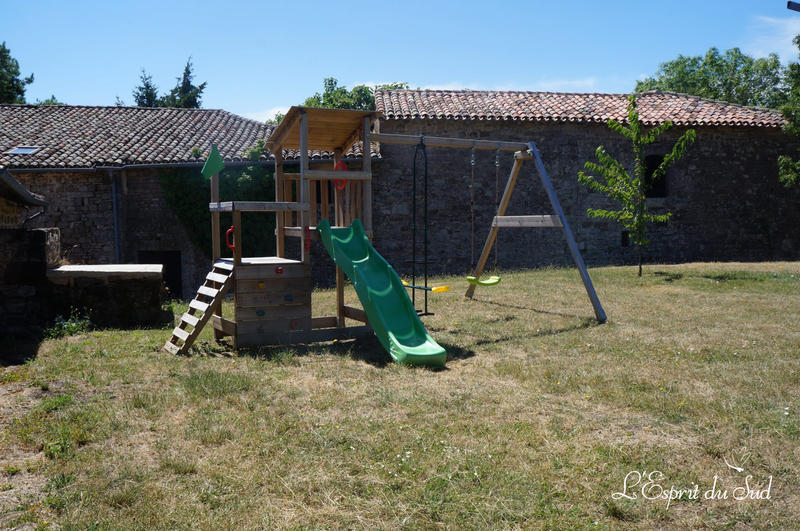 Maison - 260 m² - 8 pièces