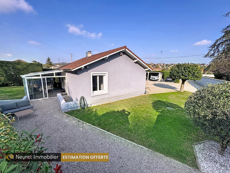 Maison - 102 m² - 5 pièces