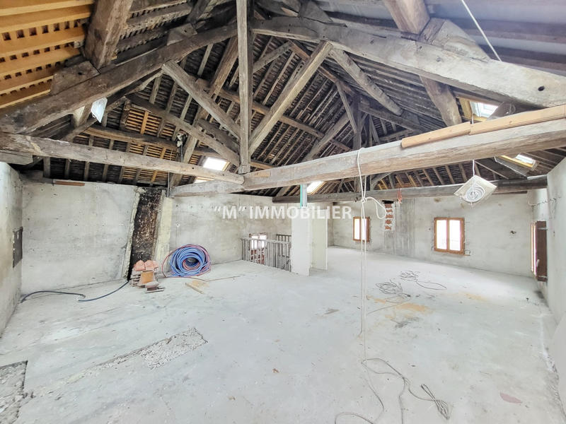 Immeuble - 200 m² - 4 pièces