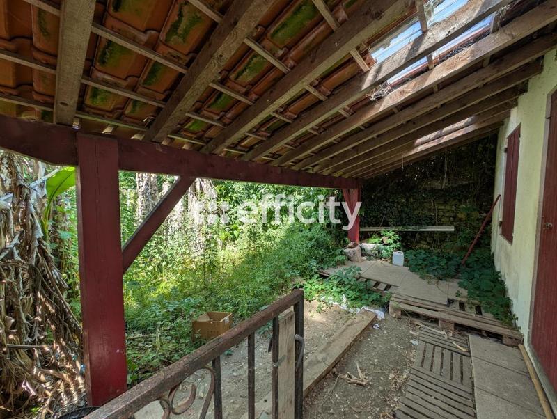 Immeuble - 220 m² - 12 pièces