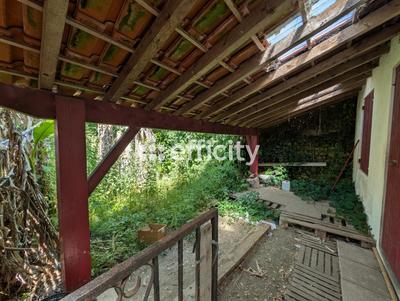 Immeuble - 220 m² - 12 pièces