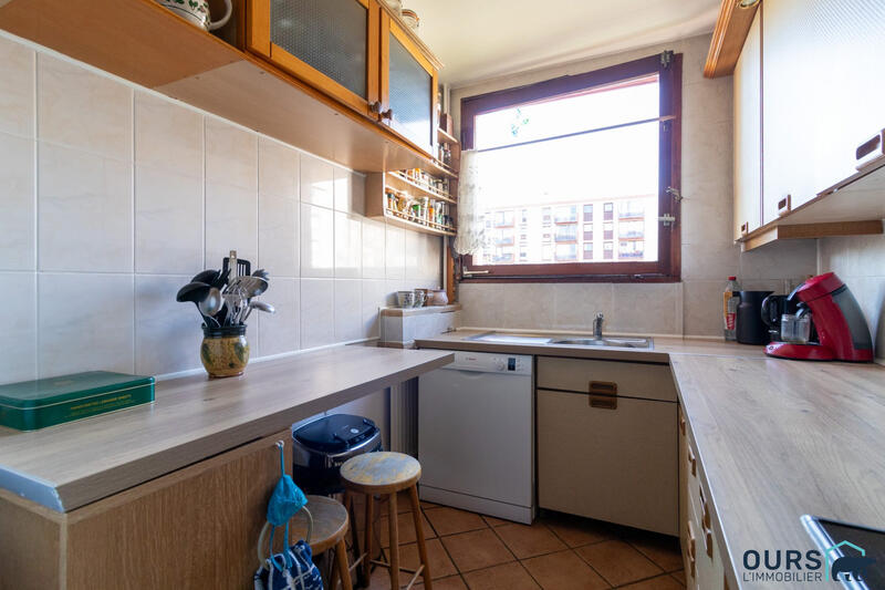 Appartement - 88 m² - 5 pièces