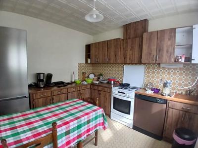 Maison - 79 m² - 4 pièces