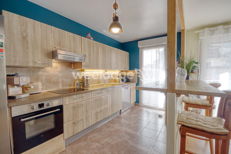 Appartement - 98 m² - 4 pièces