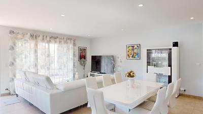 Maison - 107 m² - 5 pièces