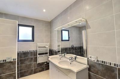 Maison - 90 m² - 3 pièces