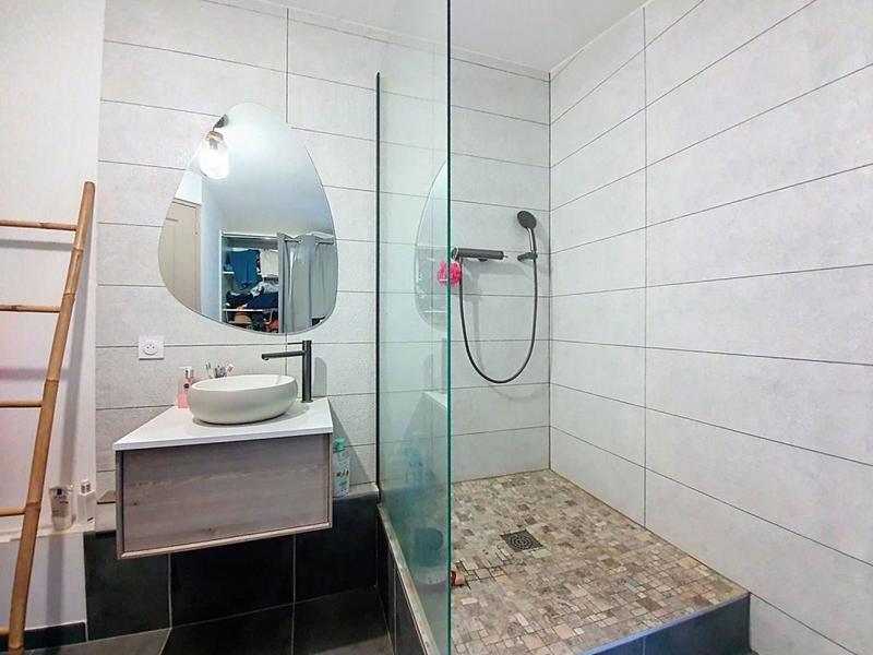 Maison - 195 m² - 7 pièces