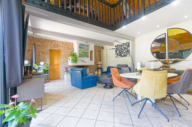 Maison - 120 m² - 5 pièces