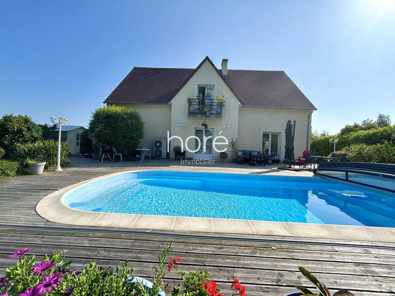 Villa - 275 m² - 9 pièces