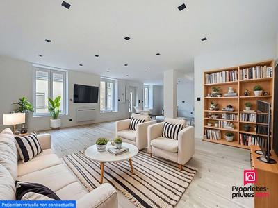 Maison - 220 m² - 8 pièces