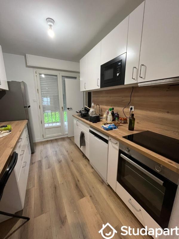 Chambre - 9 m² - 1 pièce