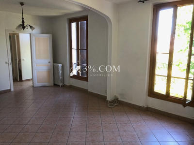 Maison - 84 m² - 5 pièces