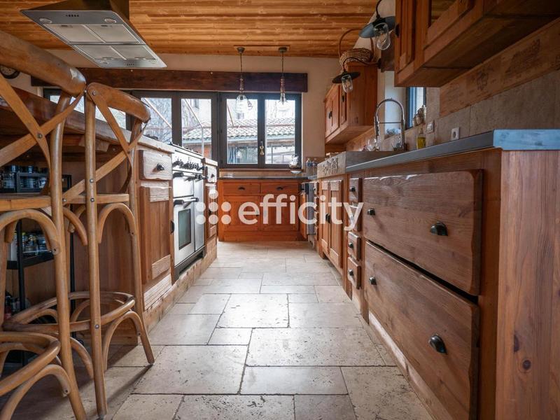 Ferme - 387 m² - 15 pièces