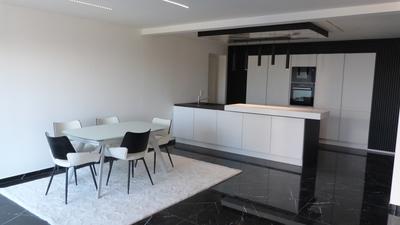 Villa - 180 m² - 6 pièces