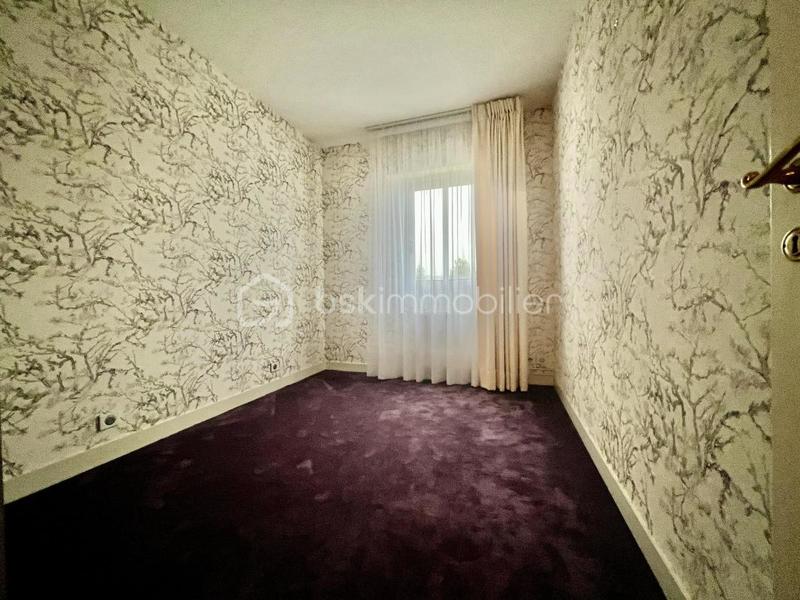 Château - 138 m² - 5 pièces