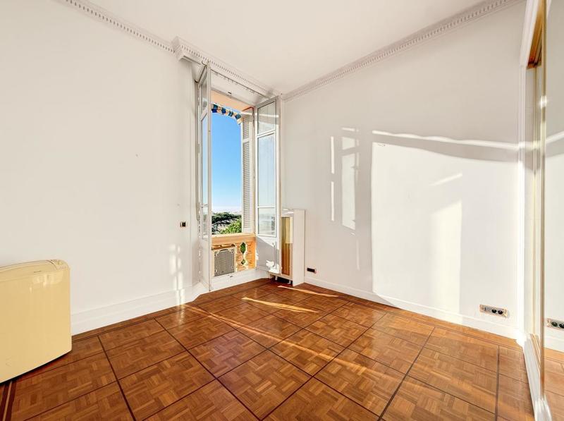 Appartement - 60 m² - 2 pièces