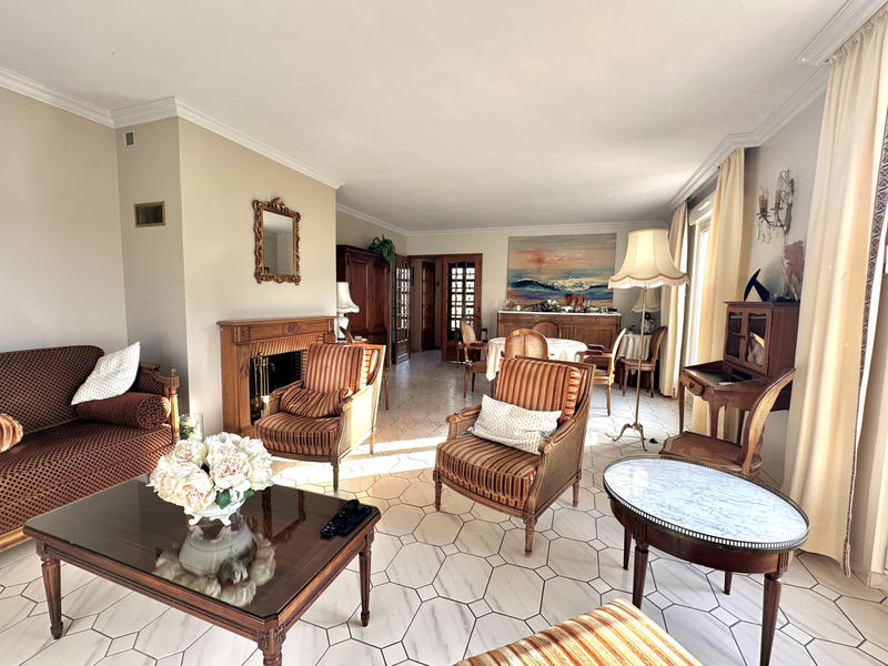 Maison - 157 m² - 6 pièces