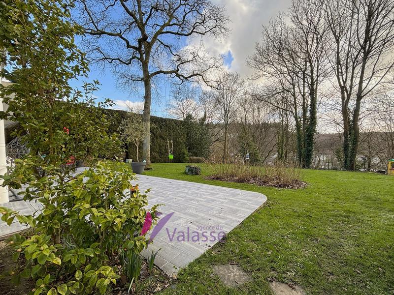 Maison - 143 m² - 6 pièces