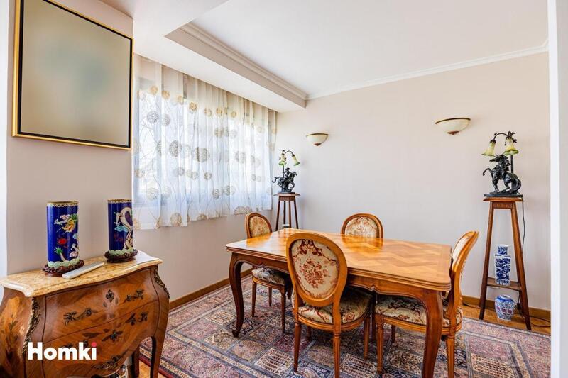 Appartement - 80 m² - 3 pièces