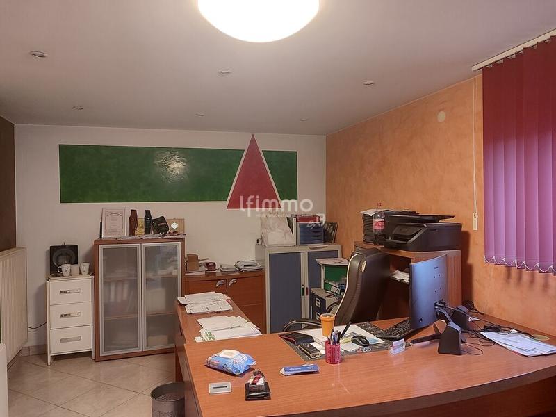 Immeuble - 183 m² - 7 pièces