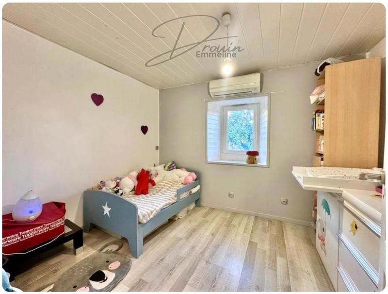 Maison - 140 m² - 7 pièces