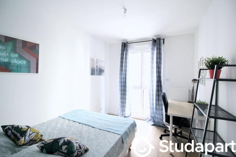 Chambre - 10 m² - 1 pièce